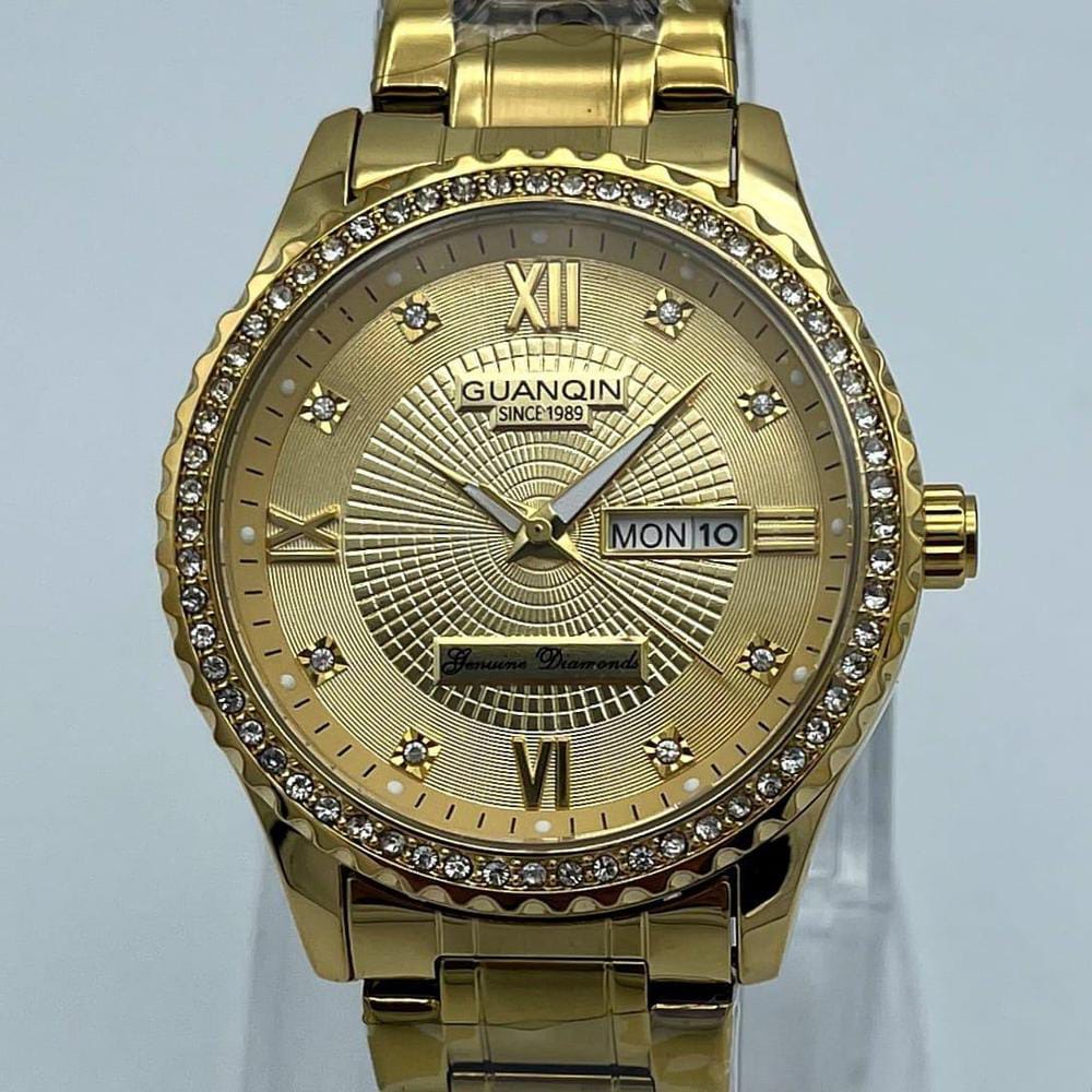 Gold Stainless Steel Watch for Men Daily Office &amp; Formal Wear