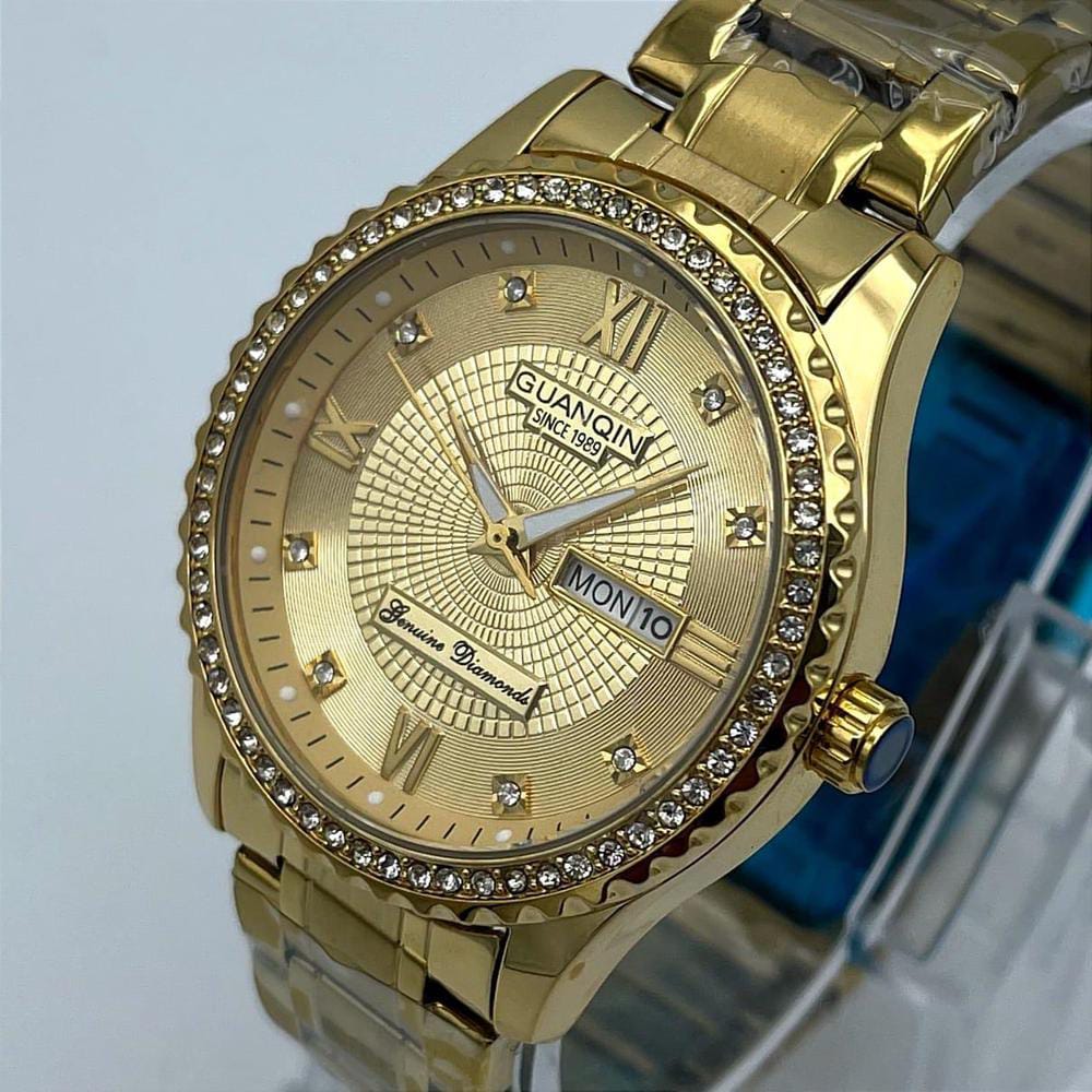 Gold Stainless Steel Watch for Men Daily Office &amp; Formal Wear