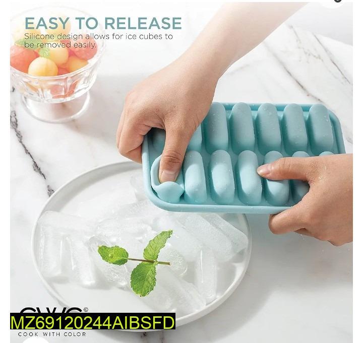 Silicone Ice Cubes Container Blue 18x12x4cm