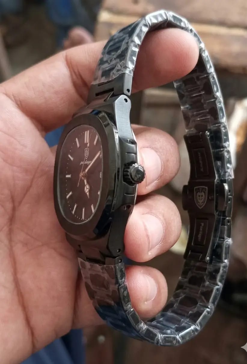 POEDAGAR Luxury Men's Quartz Wristwatch,&nbsp