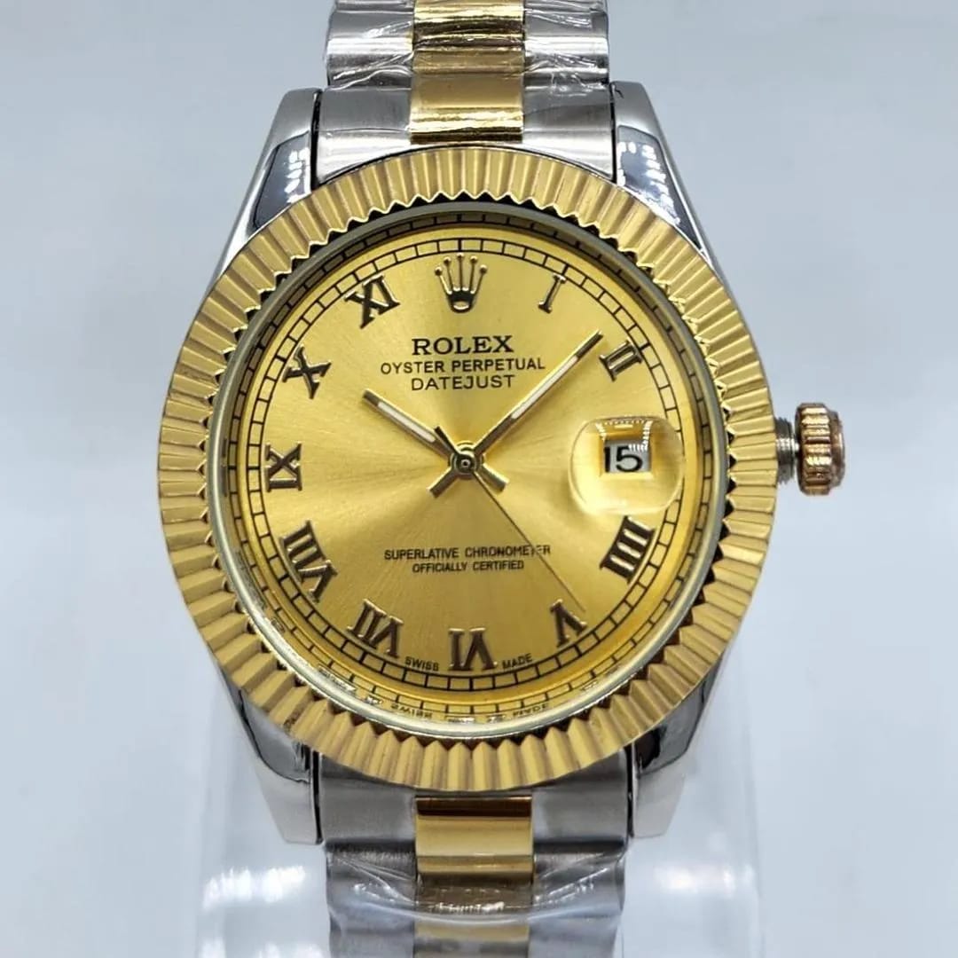 : Men's Rolex Submarmer Gold Stainless Steel Watch