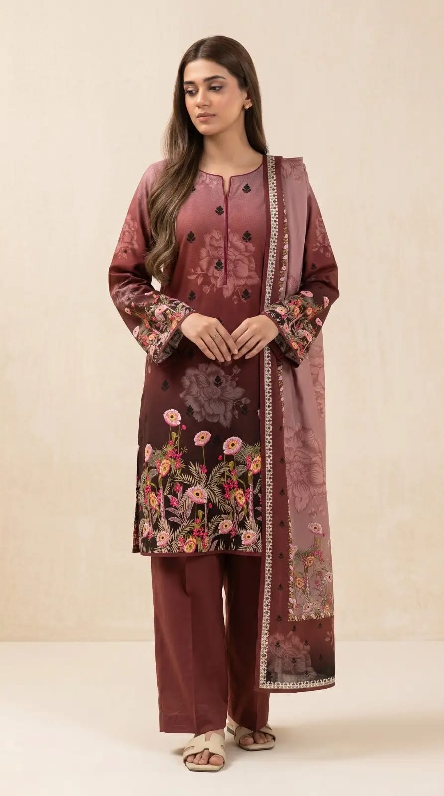 3 Pcs Women's Unstitched Printed Suit