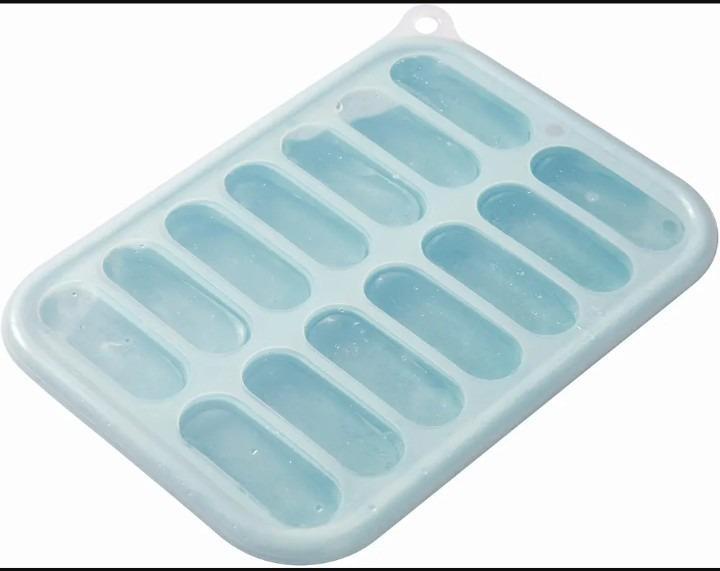 Silicone Ice Cubes Container Blue 18x12x4cm
